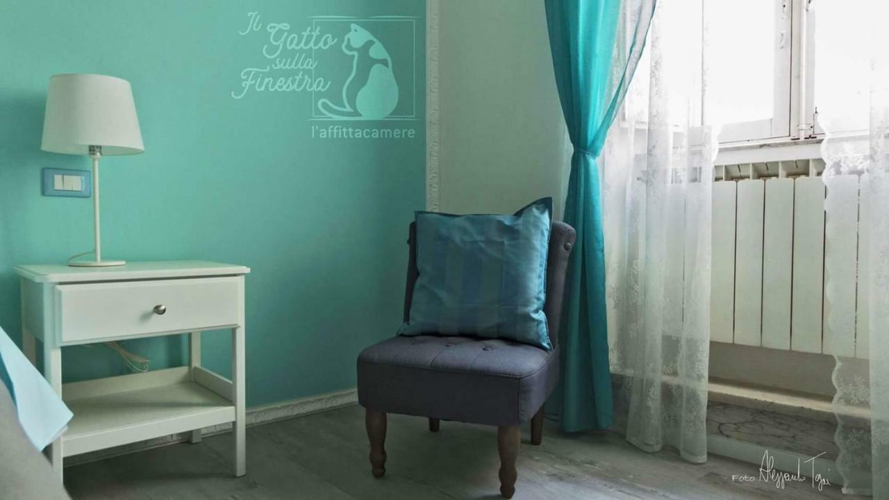 Il Gatto Sulla Finestra Hotel เยซี ภายนอก รูปภาพ