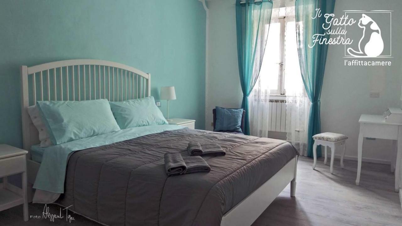 Il Gatto Sulla Finestra Hotel เยซี ภายนอก รูปภาพ