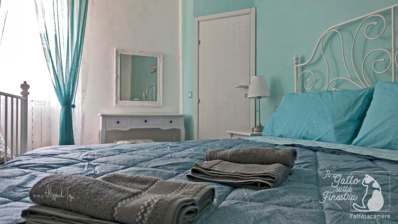 Il Gatto Sulla Finestra Hotel เยซี ภายนอก รูปภาพ